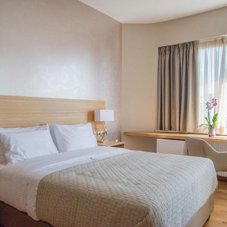 King Lodge Афины Экстерьер фото