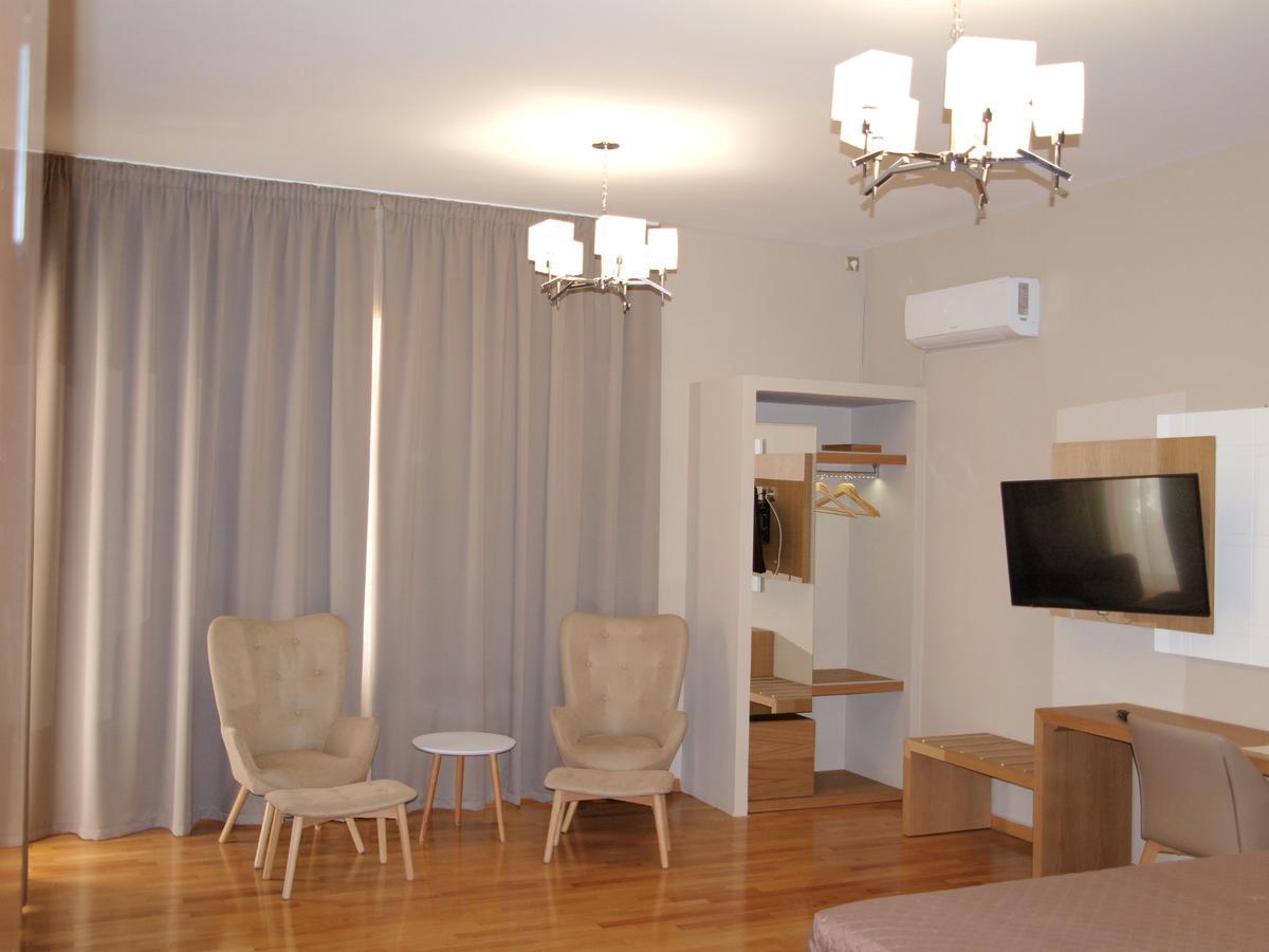 King Lodge Афины Экстерьер фото